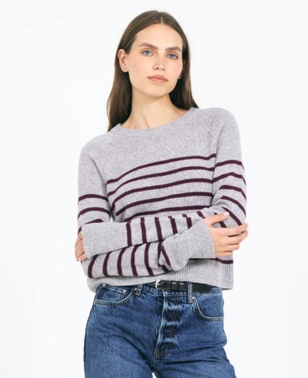 ONE GREY DAY OGD Blakely Cashmere Crewneck Size S 100% Cashmere Gray